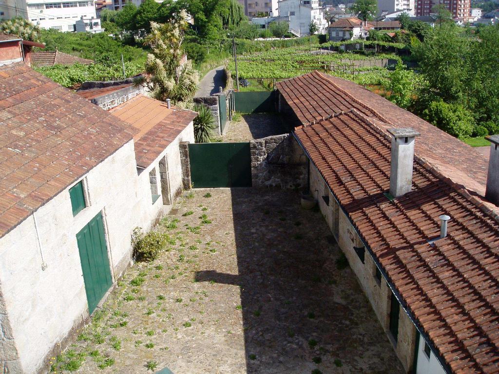 Estrebuela House Panzió Paredes  Kültér fotó